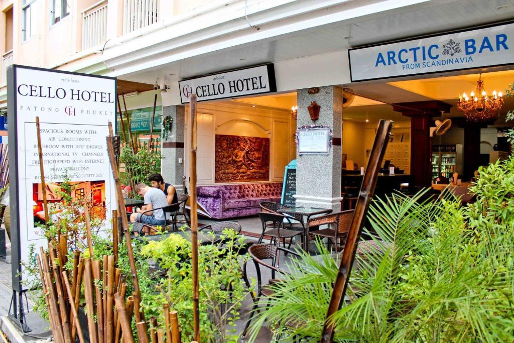 Cello Hotel Patong Bagian luar foto